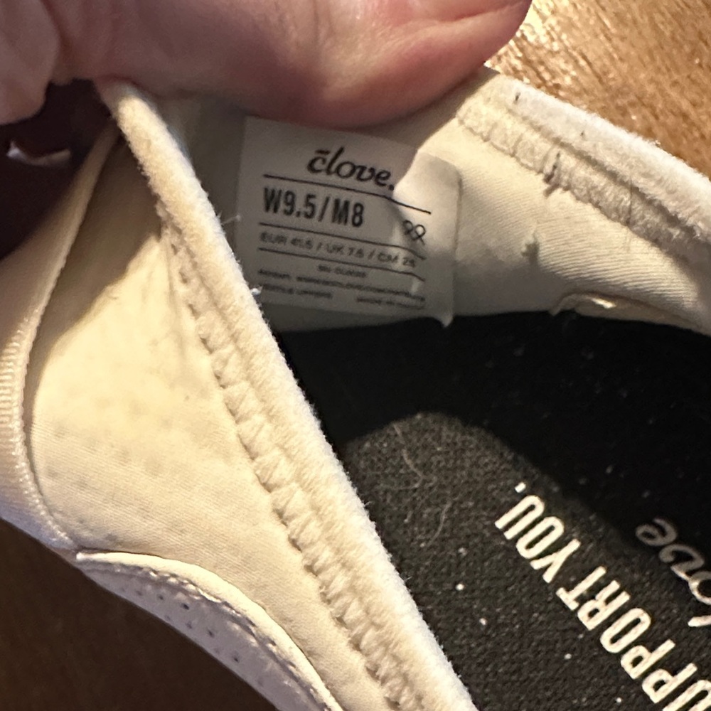 Clove limited edition White Rainbow Soul slip on nursing/medical sneakers Sz 9.5 - Picture 2 of 6